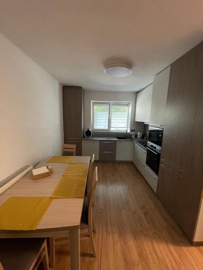 Apartman Daxnerko - Samostatny Dvojpokojovy Byt ブラチスラヴァ エクステリア 写真