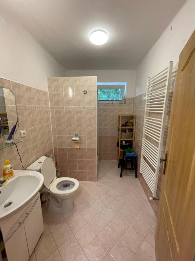 Apartman Daxnerko - Samostatny Dvojpokojovy Byt ブラチスラヴァ エクステリア 写真