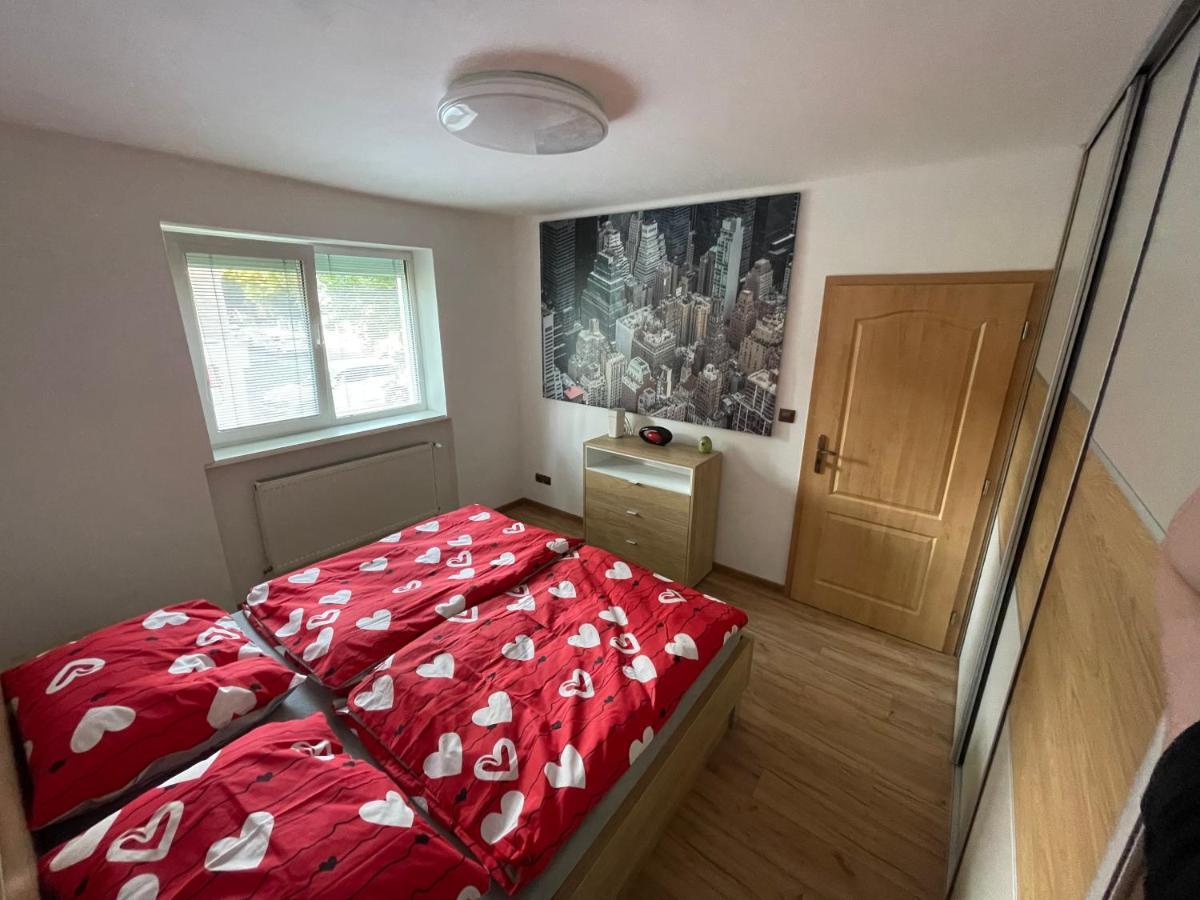 Apartman Daxnerko - Samostatny Dvojpokojovy Byt ブラチスラヴァ エクステリア 写真